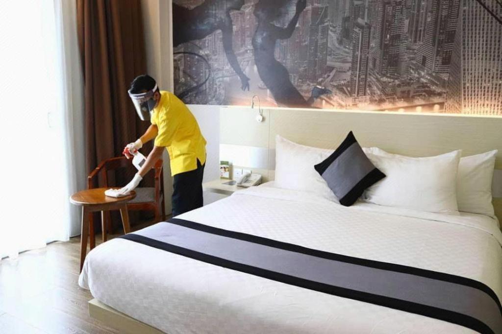Horison Hotel Ultima Timika Esterno foto